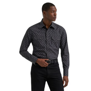 112381864  Men's Wrangler Retro® Long Sleeve Sawtooth Snap Pocket Western Shirt