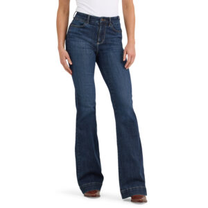112367600 Women's Wrangler BESPOKE High Rise Trouser Jean in Alexandra