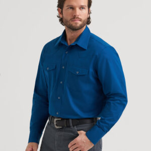 2382004 Men's Wrangler® Long Sleeve Solid Broadcloth Western Snap Shirt